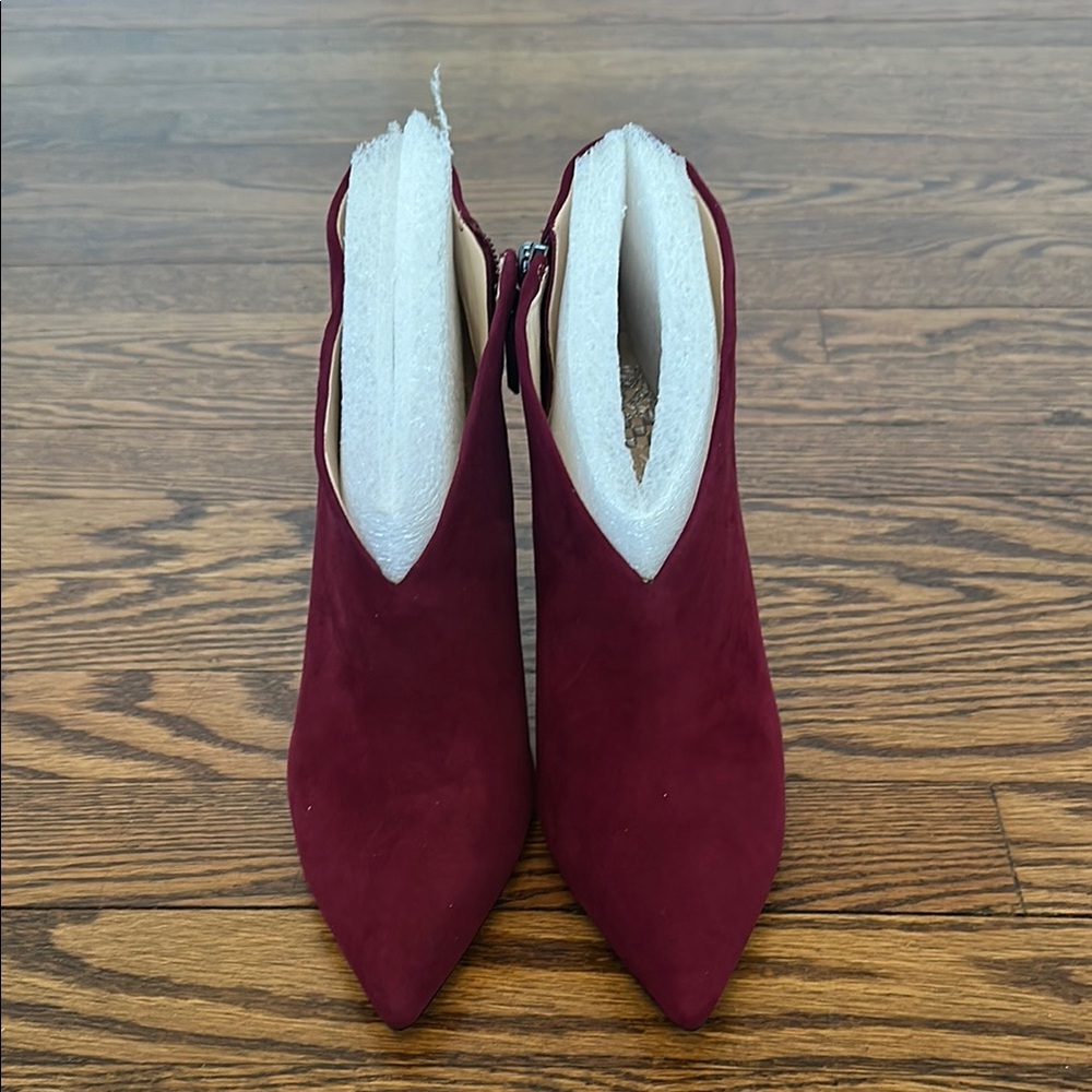 Elegant Burgundy Ankle Boots